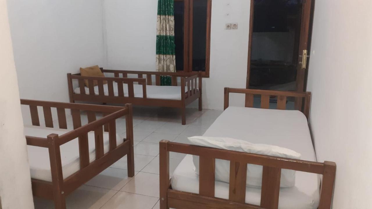 Komodoku One Love Homestay And Tour 纳闽巴霍 外观 照片