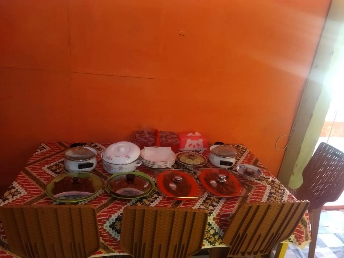 Komodoku One Love Homestay And Tour 纳闽巴霍 外观 照片